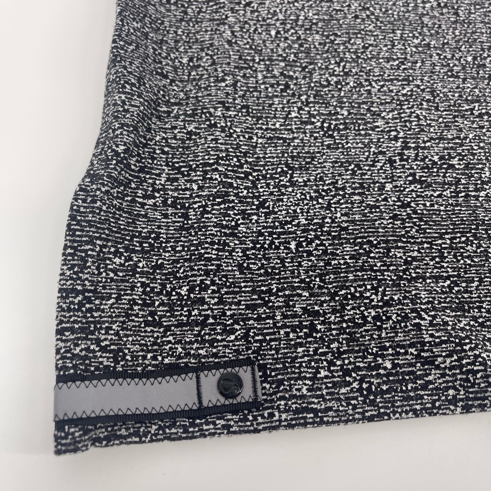 Lululemon Scarf (B40#3) - Picture 4 of 7
